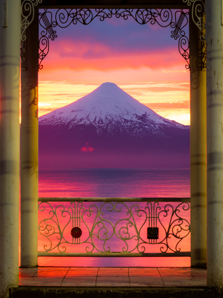Volcán Osorno al amanecer — Frutillar, sur de Chile